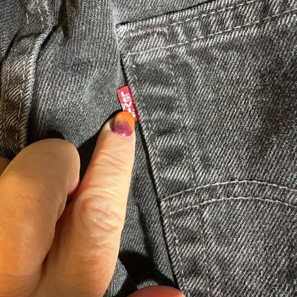 Vintage 505 Levi’s Men's Black Jeans